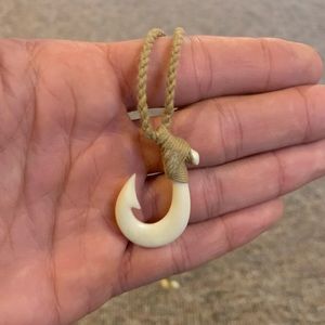 Shark tooth necklace from Honolulu 🦈 🌸